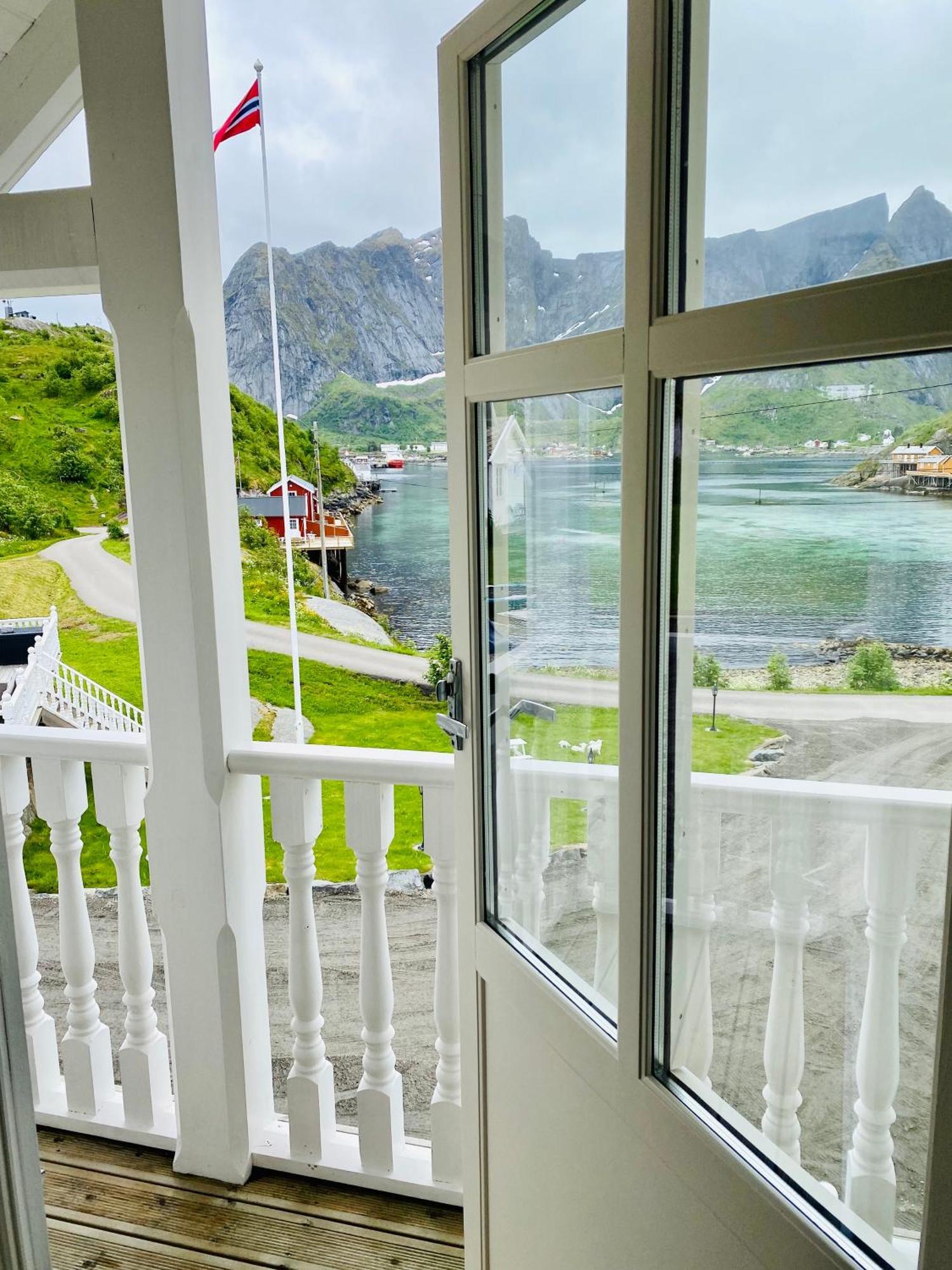 Lofoten Villa Reine Eksteriør bilde